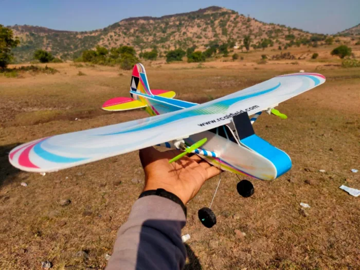 Flying Star WIFI Beginner RC Plane | RTF-Ready To Fly - Image 1